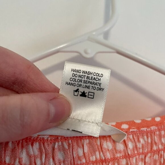 URBAN ROMANTICS URBAN OUTFITTERS UO Orange Speckled Short Sleeve Smocked Blouse - Picture 7 of 9